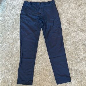 Lululemon Men's Navy blue commission pants. 32-33 in waist.